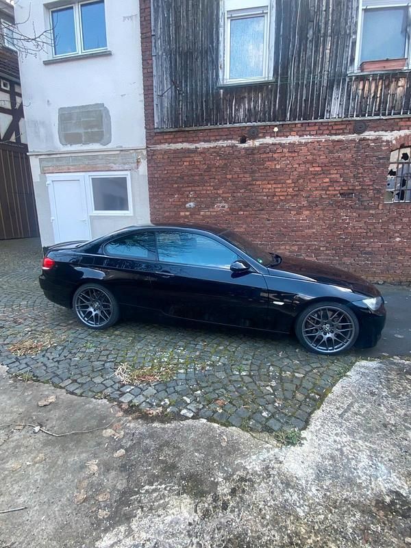 Gebraucht BMW 335 306 PS (225 kW) 2007 Schwarz Coupé