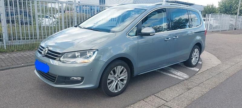 Gebraucht VW Sharan 140 PS (102 kW) 2014 Blau Van / Kleinbus