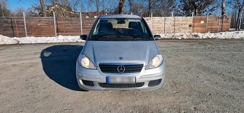 Silber Gebraucht 2004 Mercedes A170 Kleinwagen | 899 € (Superpreis) - Bild 1/4
