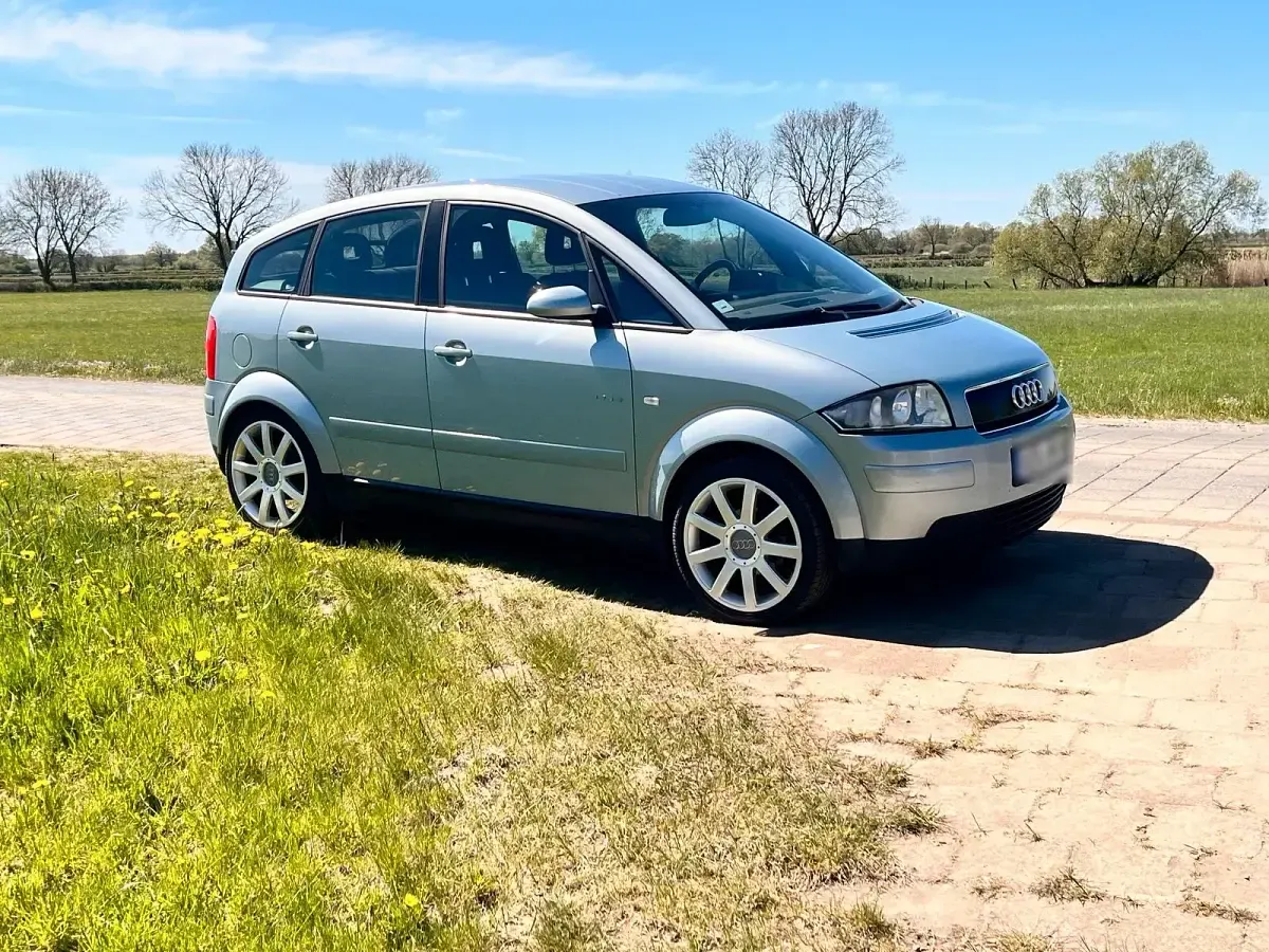 Occasion Audi A2 S-Line 75 ch (55 kW) 2002 Bleue Citadine