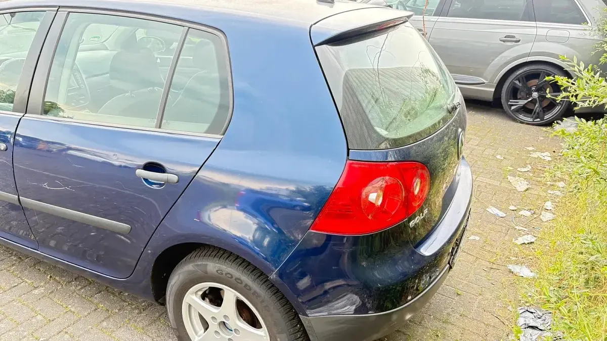 Gebraucht VW Golf IV 105 PS (77 kW) 2006 Blau Limousine