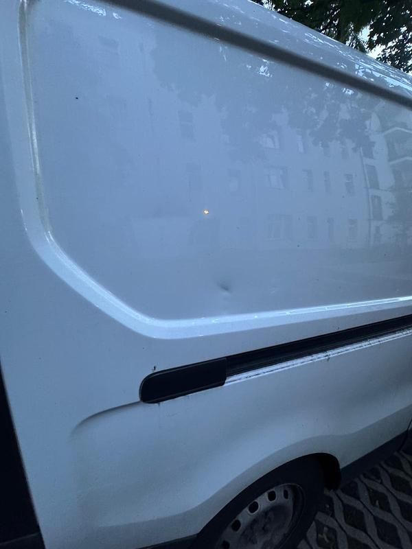 Weiß Gebraucht 2018 Renault Trafic Van | 8.300 € (Superpreis) - Bild 1/4