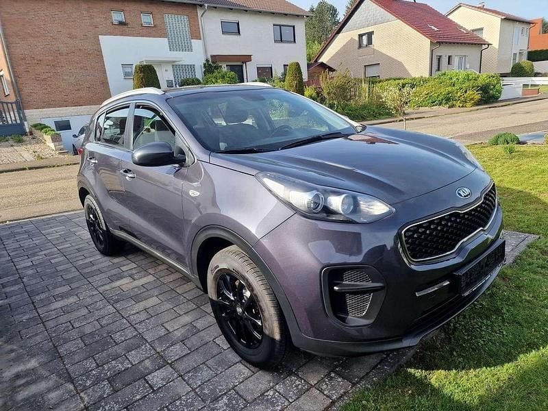 (winchestergrau met. Gebraucht 2017 Kia Sportage Edition 7 SUV | 12.000 € (Fairer Preis) - Bild 1/4