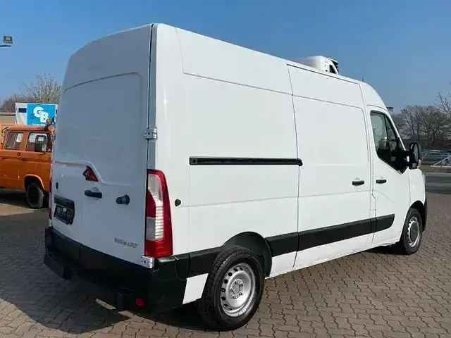 Używany Renault Master 136 KM (100 kW) 2020 Biały Minivan
