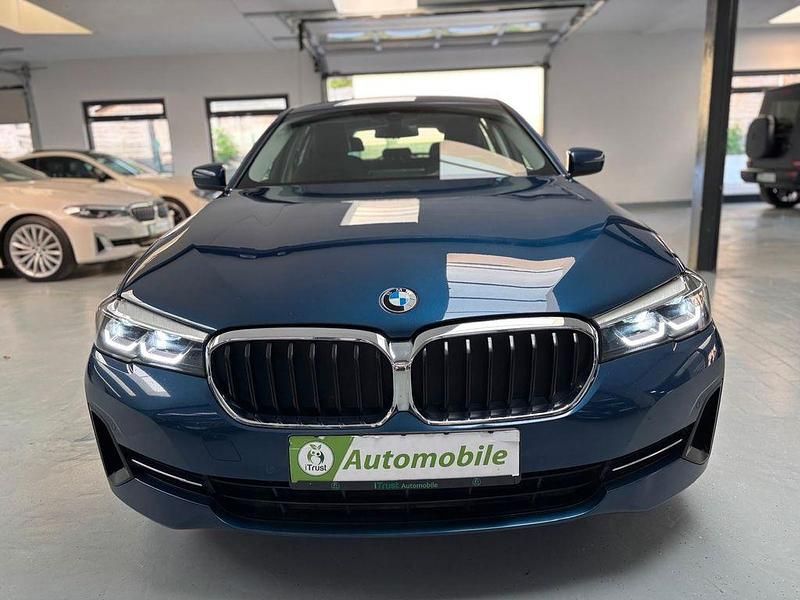 Gebraucht BMW 520 Performance 190 PS (139 kW) 2020 Blau Kombi