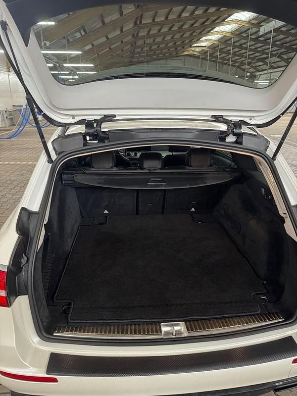 Gebraucht Mercedes E200 184 PS (135 kW) 2018 Weiß Kombi