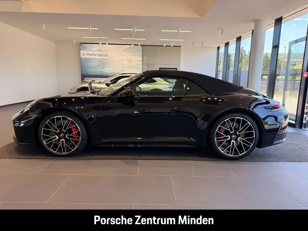 Neu Porsche 911 Carrera 4S Cabriolet 480 PS (353 kW) 2026 Schwarz Cabrio