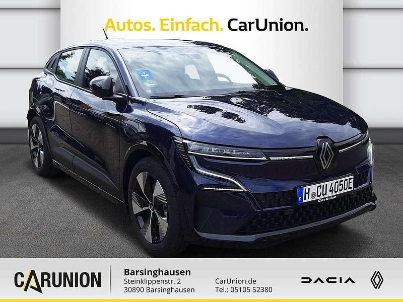 Second-hand Renault Megane E-Tech Evolution 160 kW (218 CP) 2023 Albastru Berlinǎ