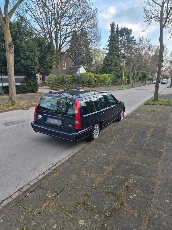 Gebraucht Volvo V70 140 PS (102 kW) 1999 Blau Kombi