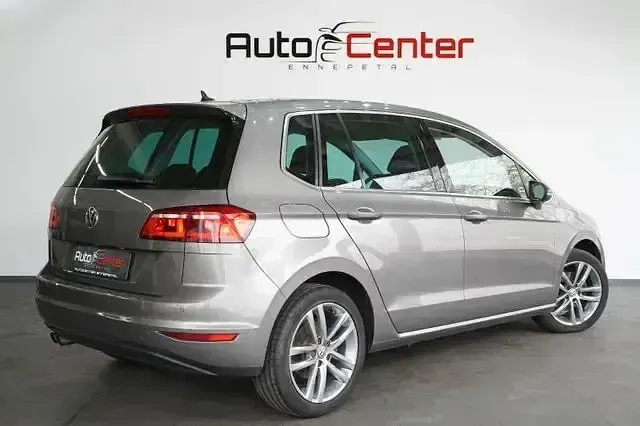Gebraucht VW Golf VII Highline 150 PS (110 kW) 2016 Andere Limousine