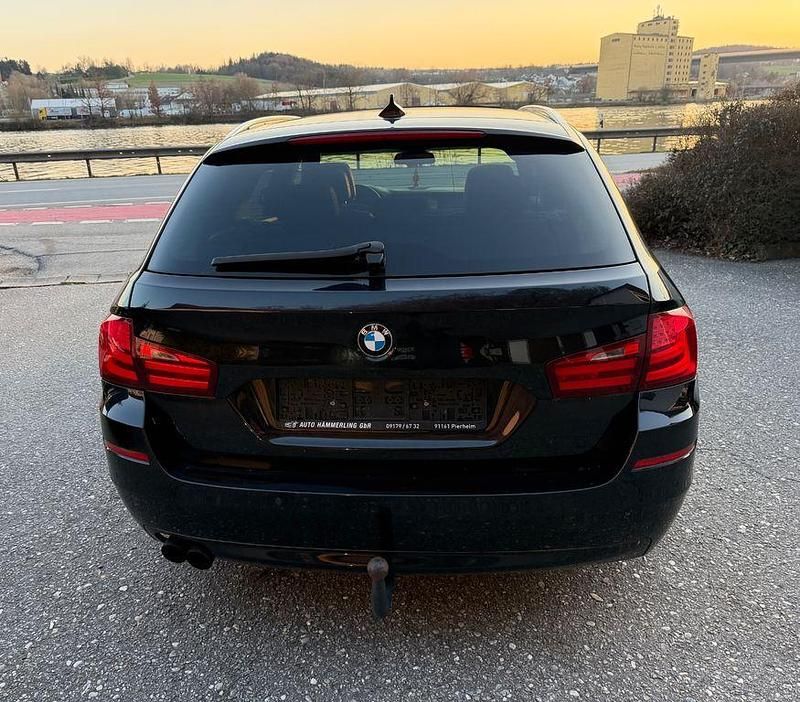 Gebraucht BMW 525 218 PS (160 kW) 2012 Schwarz Kombi
