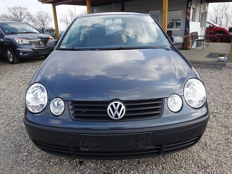 Gebraucht VW Polo Comfortline 64 PS (47 kW) 2002 Grau Limousine