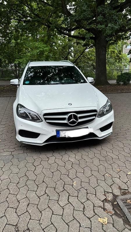 Weiß Gebraucht 2015 Mercedes E350 Kombi | 15.950 € - Bild 1/4