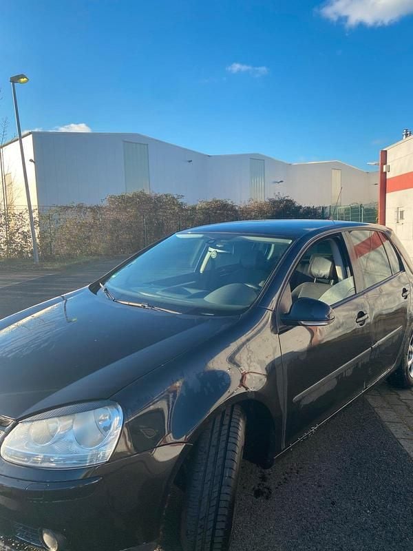 Gebraucht VW Golf VI 80 PS (58 kW) 2008 Schwarz Kleinwagen