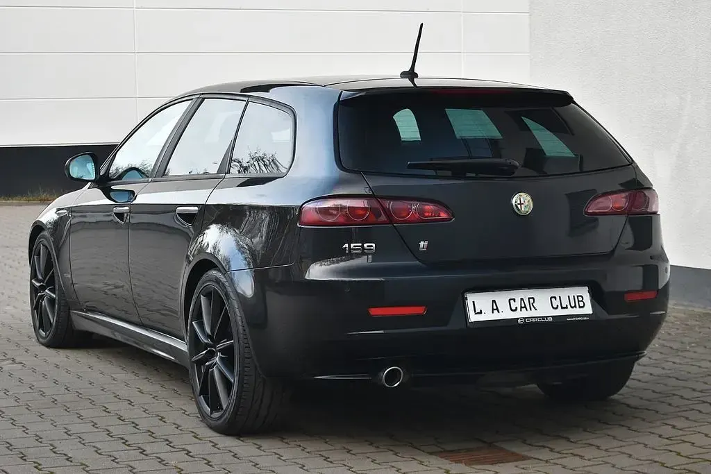 Gebraucht Alfa Romeo 159 170 PS (125 kW) 2011 Schwarz Kombi