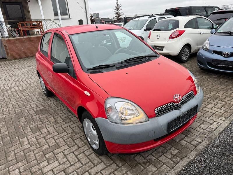 Gebraucht Toyota Yaris Terra 68 PS (50 kW) 1999 Other Limousine