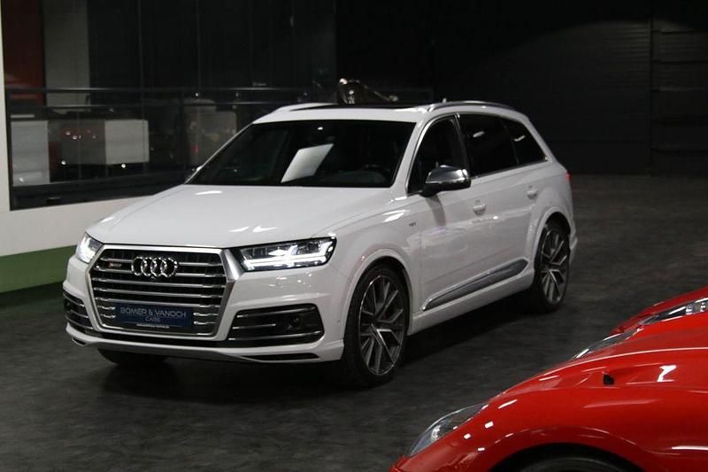 Gebraucht Audi SQ7 Sport 435 PS (319 kW) 2017 Gletscherweiß metallic SUV