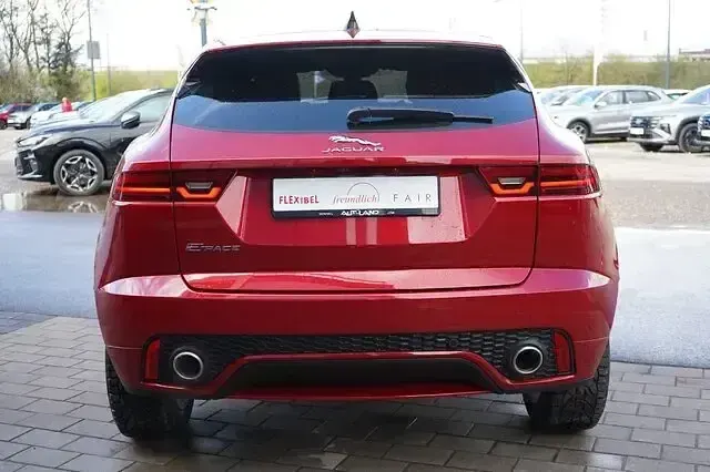 Gebraucht Jaguar E-Pace Basis 200 PS (147 kW) 2019 Rot SUV