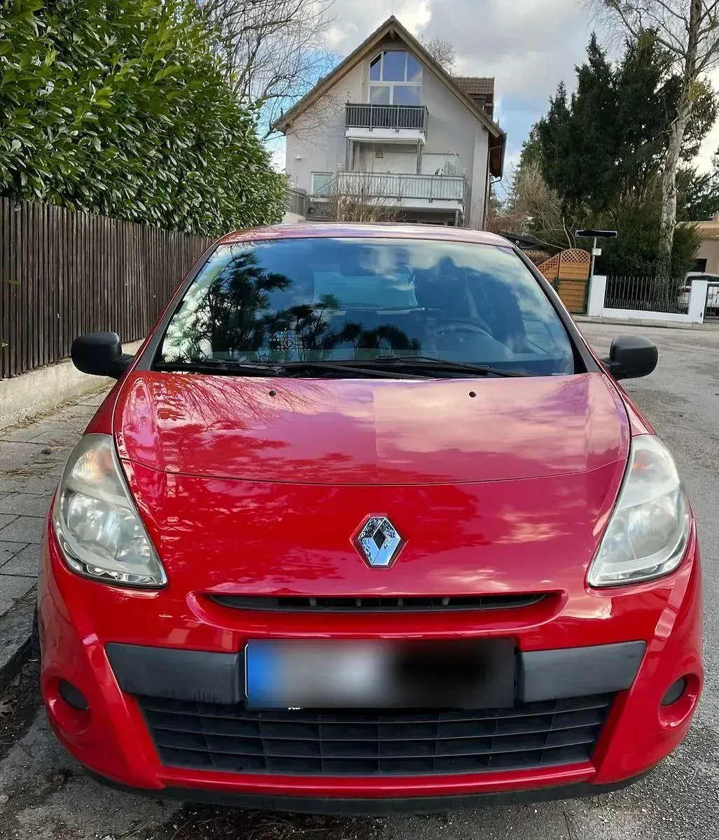 Gebraucht Renault Clio IV 75 PS (55 kW) 2012 Rot Limousine