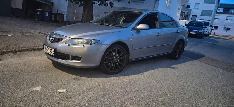 Grau Gebraucht 2007 Mazda 6 Comfort Limousine | 1.800 € (Fairer Preis) - Bild 1/4