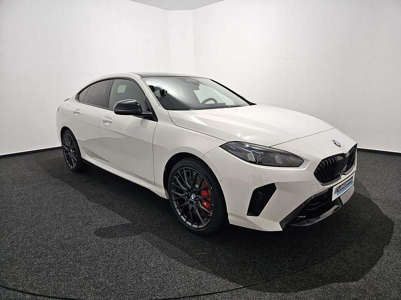 Neu BMW 220 M Sport 170 PS (125 kW) 2025 Weiß Limousine