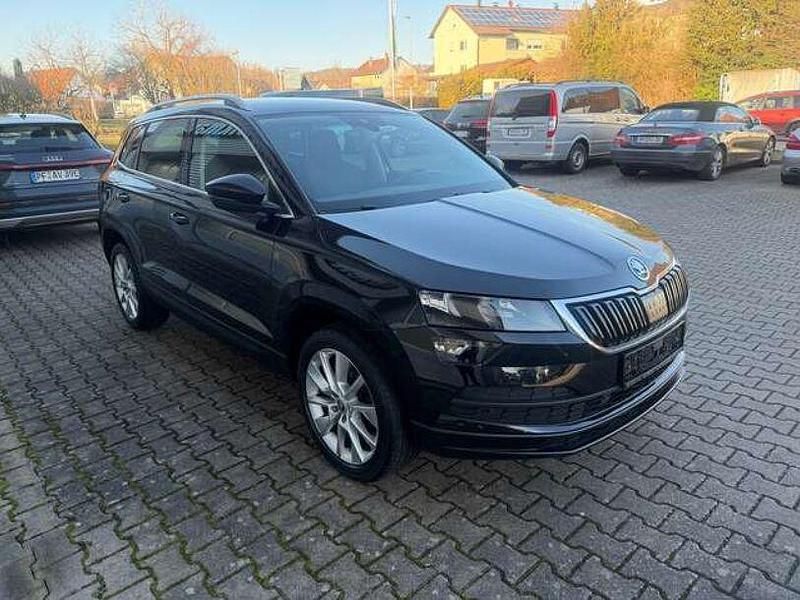 Gebraucht Skoda Karoq Style 150 PS (110 kW) 2018 Schwarzmagic perleffekt (metallic) SUV