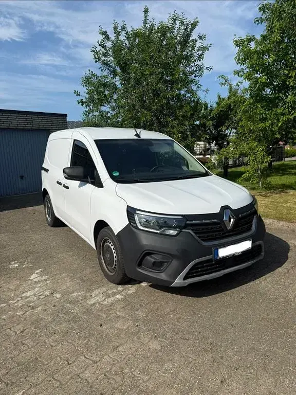 Usado Renault Kangoo 75 CV (55 kW) 2021 Blanco Monovolumen