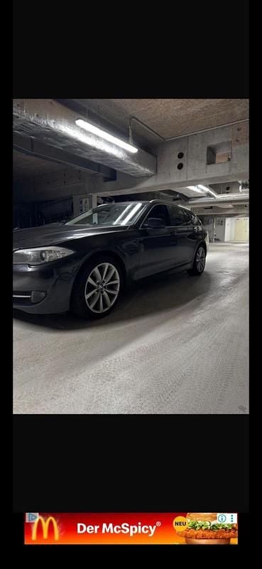 Gebraucht BMW 530 245 PS (180 kW) 2011 Grau Kombi