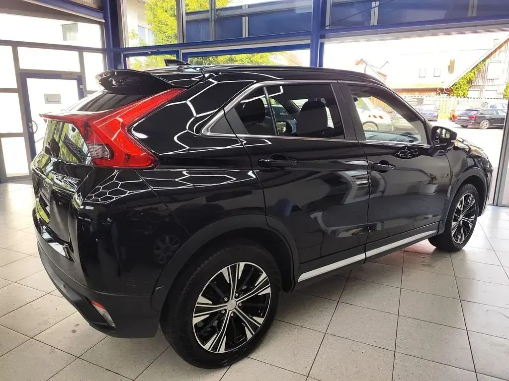 Gebraucht Mitsubishi Eclipse Cross Plus 163 PS (119 kW) 2018 Schwarz SUV