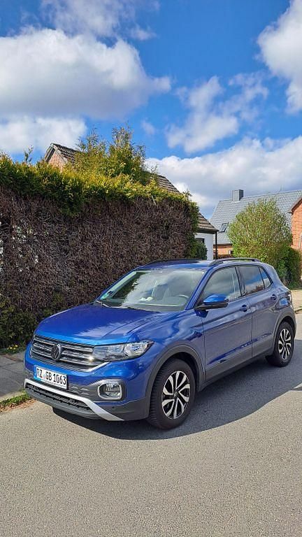 Gebraucht VW T-Cross Active 110 PS (80 kW) 2023 Blau SUV