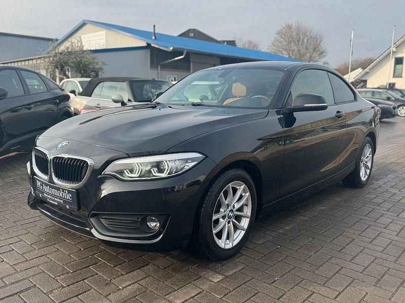 Schwarz Gebraucht 2018 BMW 218 Sport Line Coupé | 19.490 € (Fairer Preis) - Bild 1/4