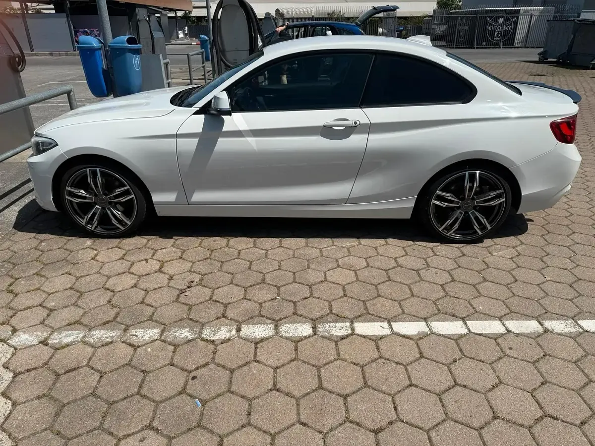 Gebraucht BMW 220 184 PS (135 kW) 2014 Weiß Coupé