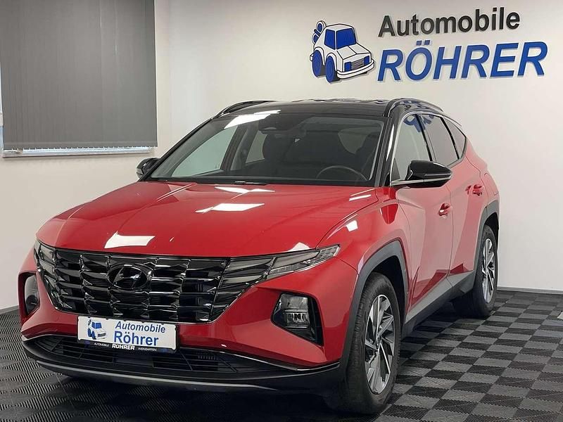 Engine red / phantom black / s Gebraucht 2022 Hyundai Tucson Pure SUV | 23.990 € (Guter Preis) - Bild 1/4