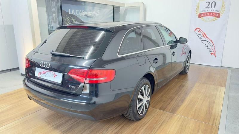 Gebraucht Audi A4 Attraction 160 PS (117 kW) 2010 Schwarz Kombi