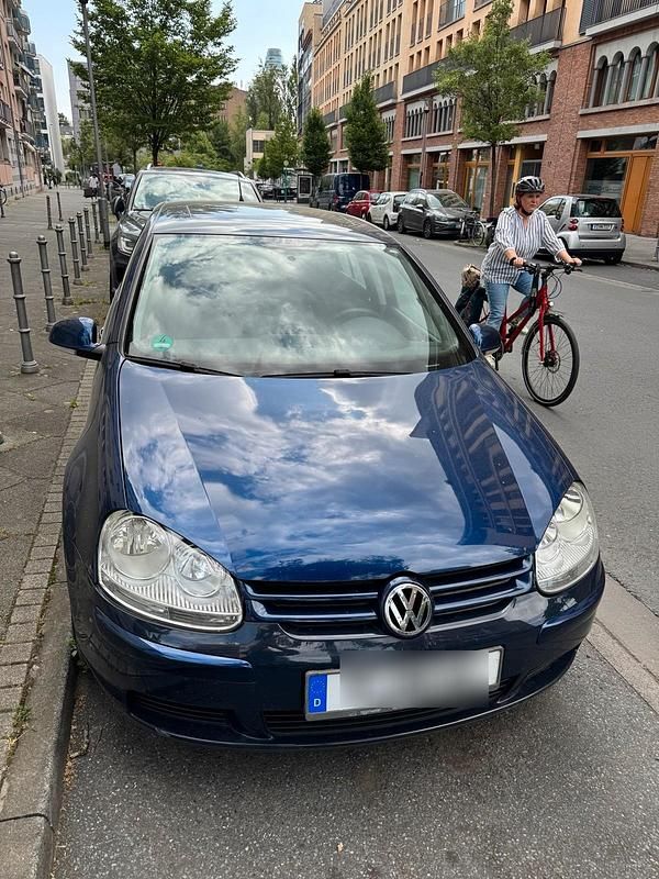 Blau Gebraucht 2007 VW Golf V Limousine | 1.100 € (Superpreis) - Bild 1/4