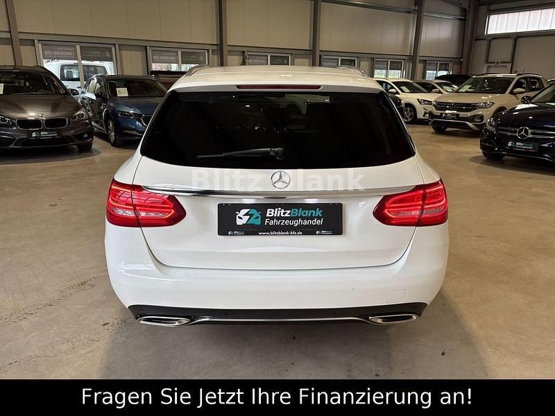 Gebraucht Mercedes C250 211 PS (155 kW) 2016 Weiß Kombi