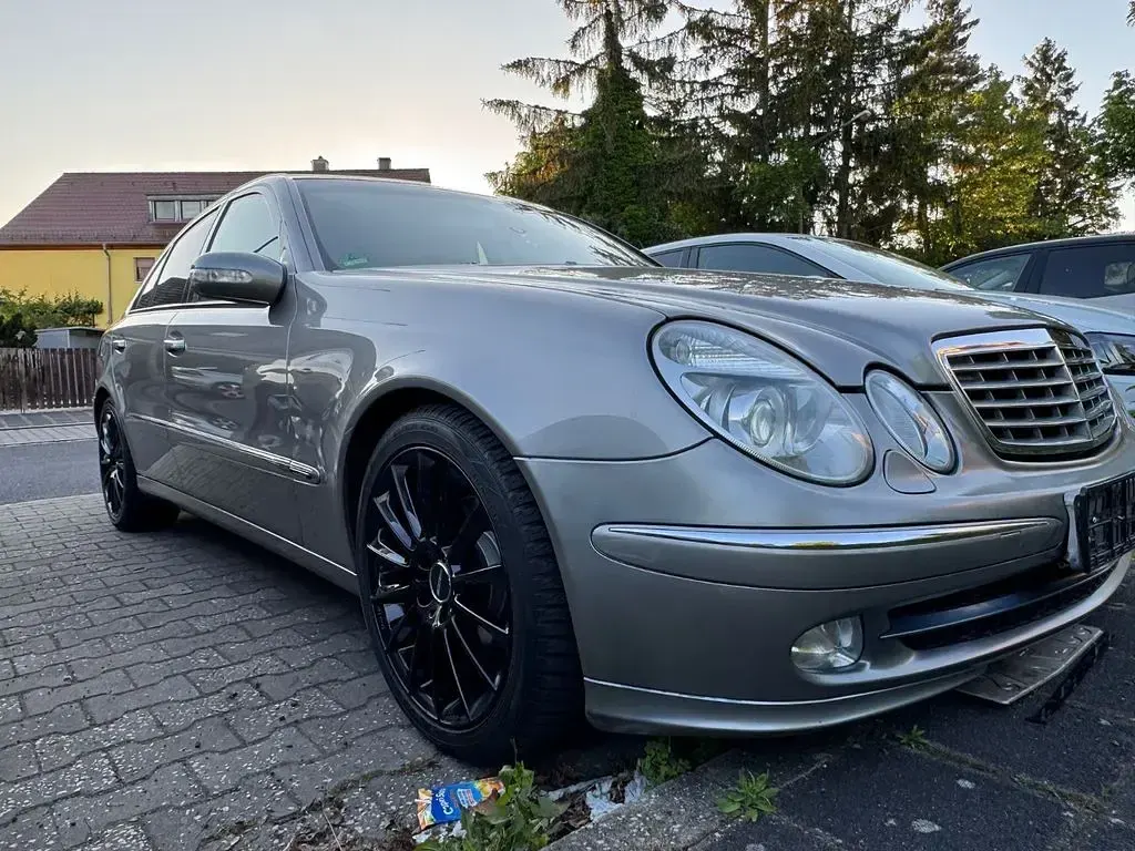 Gebraucht Mercedes 240 177 PS (130 kW) 2003 Beige Limousine