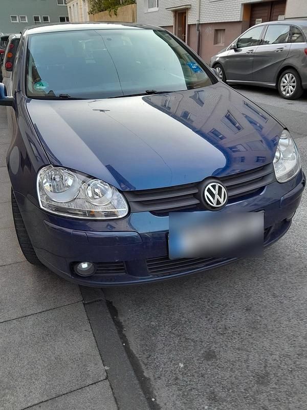 Gebraucht VW Golf IV 102 PS (75 kW) 2006 Blau Kleinwagen