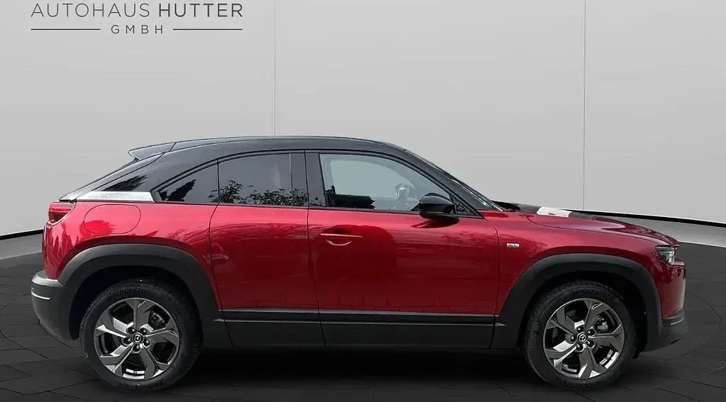 Gebraucht Mazda MX30 Ad'Vantage 106 kW (145 PS) 2023 Multitone soul red crystal SUV