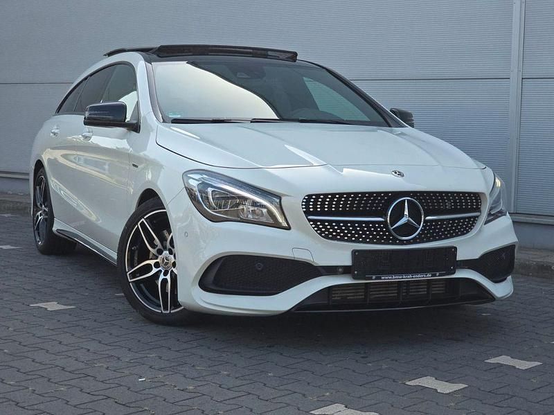 Weiß Gebraucht 2018 Mercedes CLA250 Shooting Brake AMG line Kombi | 27.700 € (Fairer Preis) - Bild 1/4