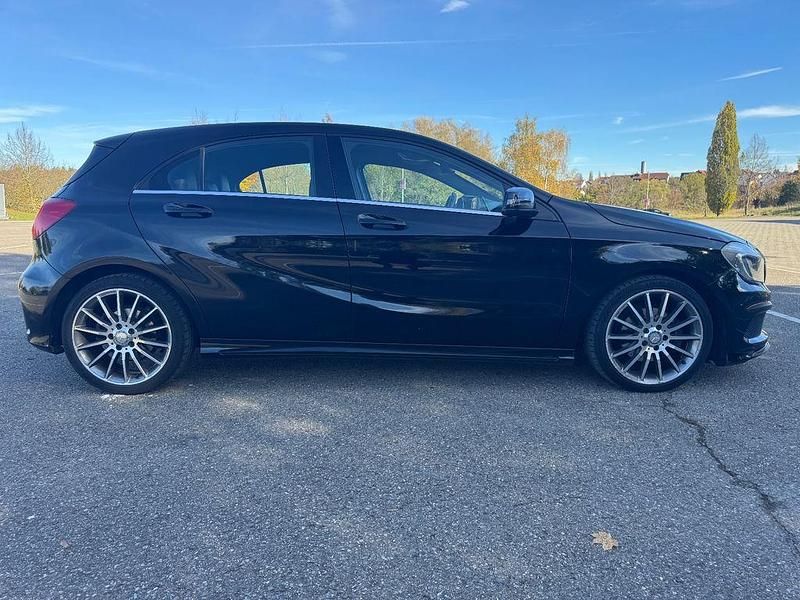 Gebraucht Mercedes A200 AMG line 156 PS (114 kW) 2013 Schwarz Limousine