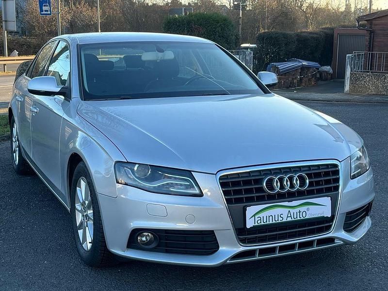 Gebraucht Audi A4 Ambition 143 PS (105 kW) 2010 Silber Limousine