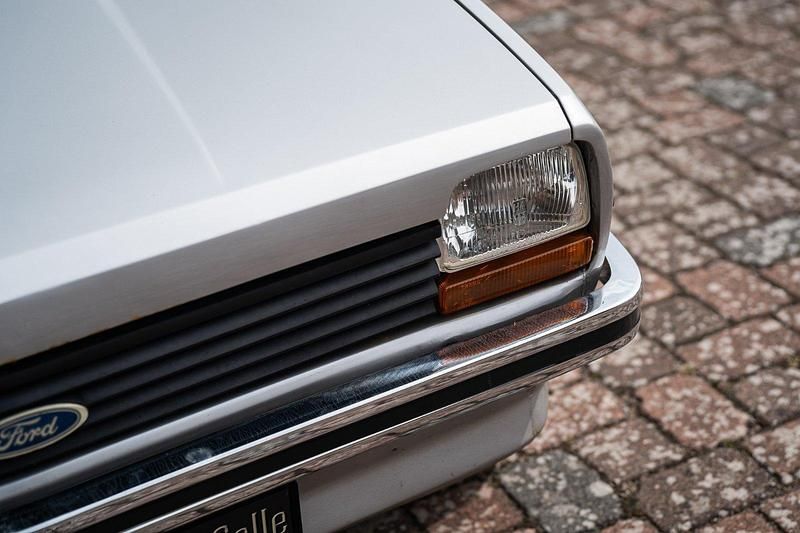 Gebraucht Ford Fiesta RS 40 PS (29 kW) 1977 Silber Kleinwagen