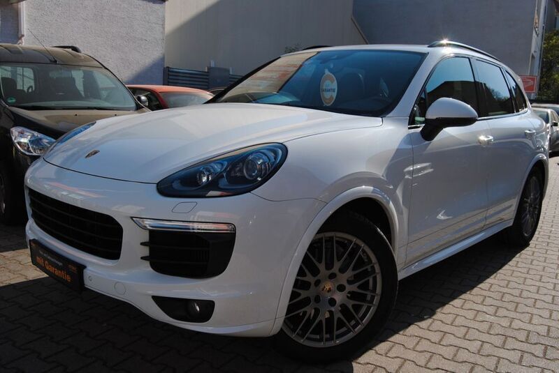 Weiß Gebraucht 2016 Porsche Cayenne GTS Sport SUV | 29.990 € (Guter Preis) - Bild 1/4