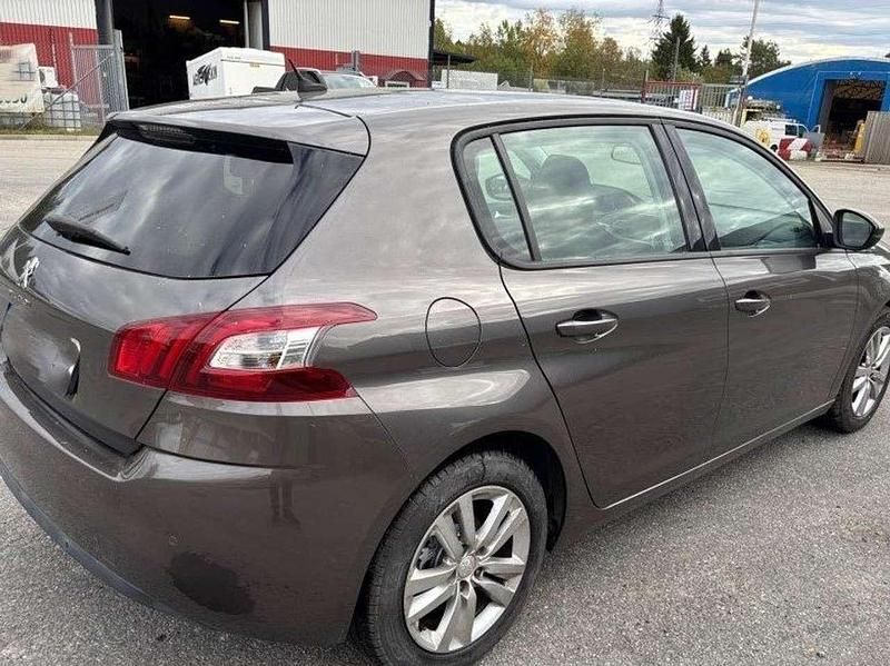 Gebraucht Peugeot 308 114 PS (83 kW) 2013 Braun Kombi