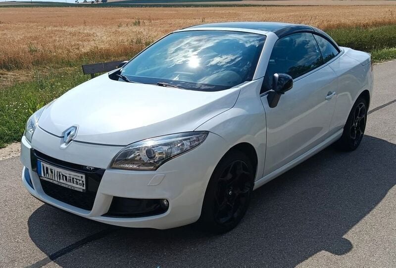 Weiß Gebraucht 2013 Renault Mégane GT Line GT Limousine | 9.490 € (Fairer Preis) - Bild 1/4