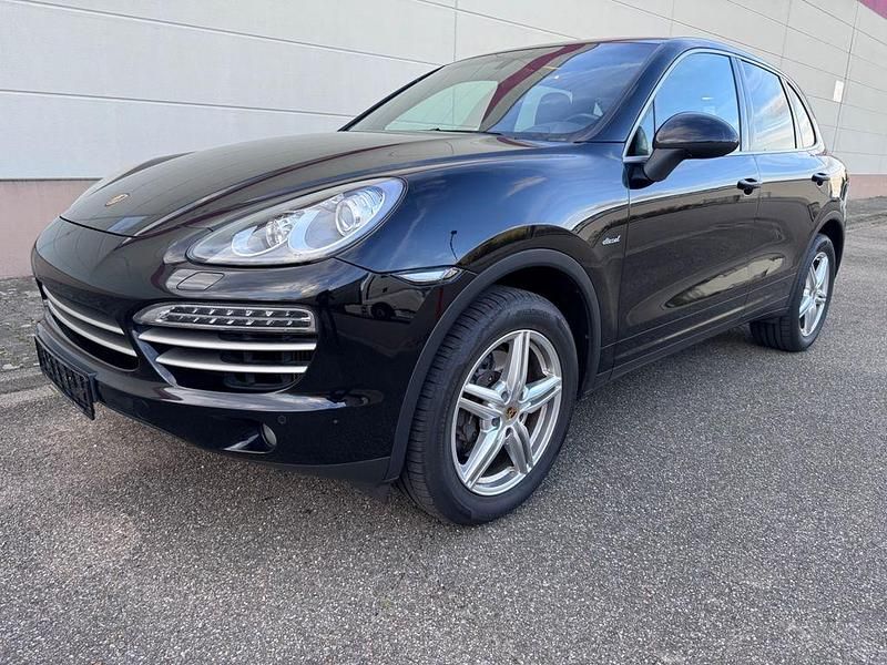 Schwarz Gebraucht 2014 Porsche Cayenne Platinum Edition SUV | 18.980 € (Guter Preis) - Bild 1/4