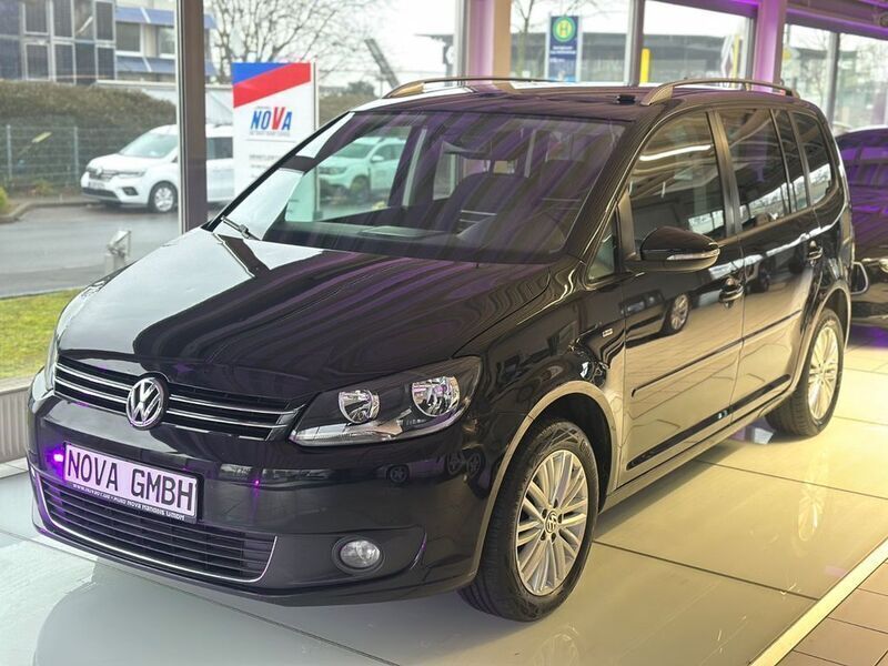 Schwarz Gebraucht 2015 VW Touran S Van / Kleinbus | 12.890 € (Guter Preis) - Bild 1/4