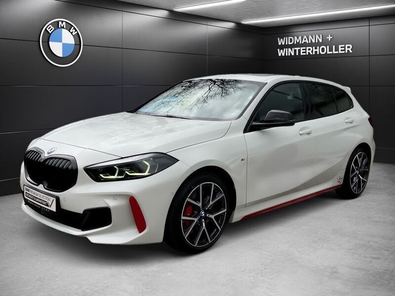 Weiß Gebraucht 2024 BMW 128 Shadowline Limousine | 34.280 € (Fairer Preis) - Bild 1/4