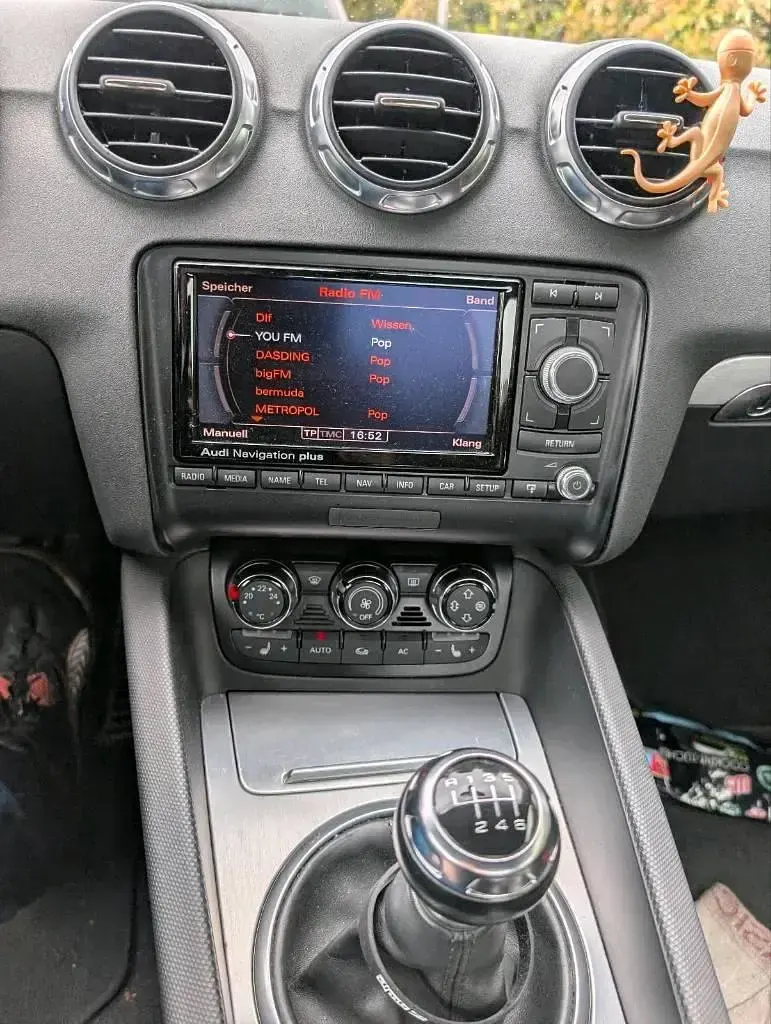 Gebraucht Audi TT 160 PS (117 kW) 2009 Weiß Coupé